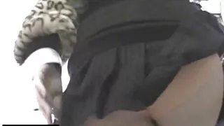 Ho nonne puttane visto una ragazza arrapata masturbarsi e l'ho aiutata a sborrare