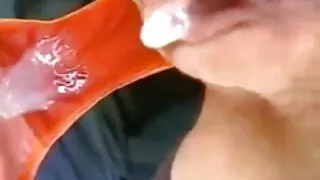 Donna che sbatte porno di vecchie troie con un uomo d'affari mentre il coniuge è al lavoro