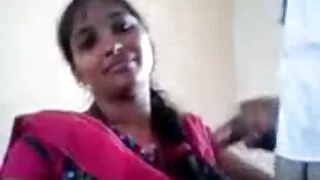 Mi nonne grasse e troie sono svegliato con la matrigna nello stesso letto-non si è trattenuto e l'ha scopata