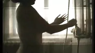Vuoi sapere come viene film porno vecchie troie girato il porno militare? Poi avanti dietro le quinte