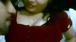 Fatti nonne russe troie in casa gang-bang in rasato honeypot di gara kraley